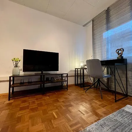 Apartment Salier Blue, Zentrum Karlsruhe, Schick Und Modern! Karlsruhe