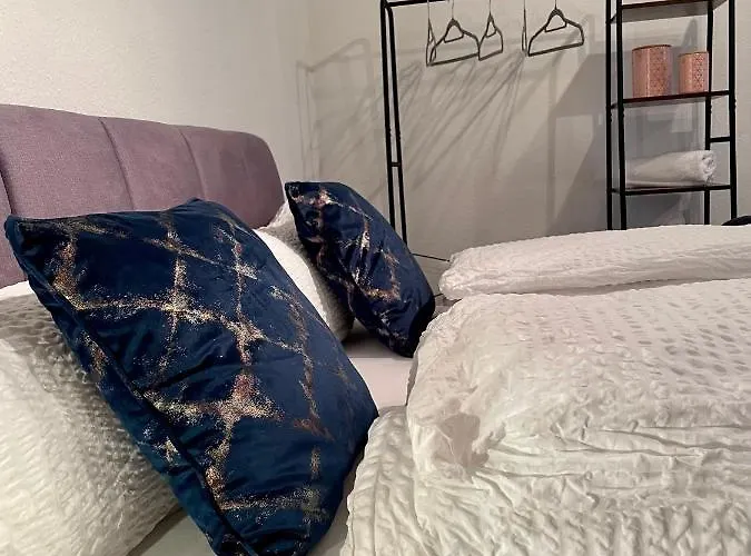 Salier Blue, Zentrum Karlsruhe, Schick Und Modern! Karlsruhe