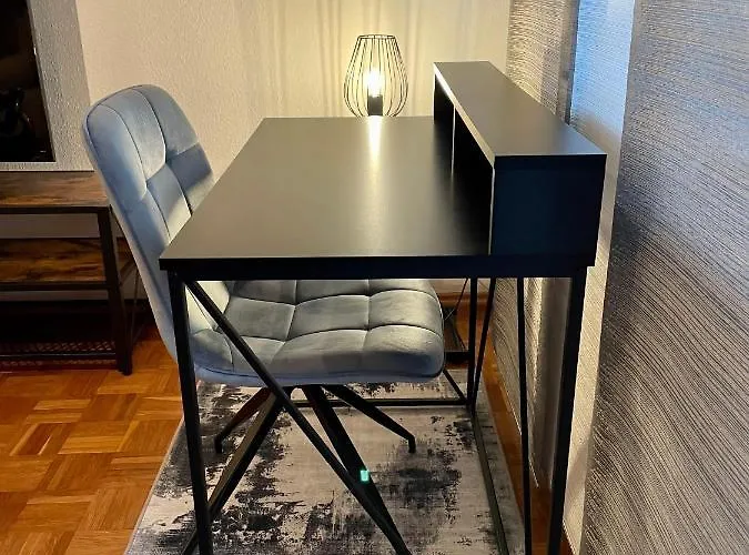 Salier Blue, Zentrum Karlsruhe, Schick Und Modern! * Karlsruhe